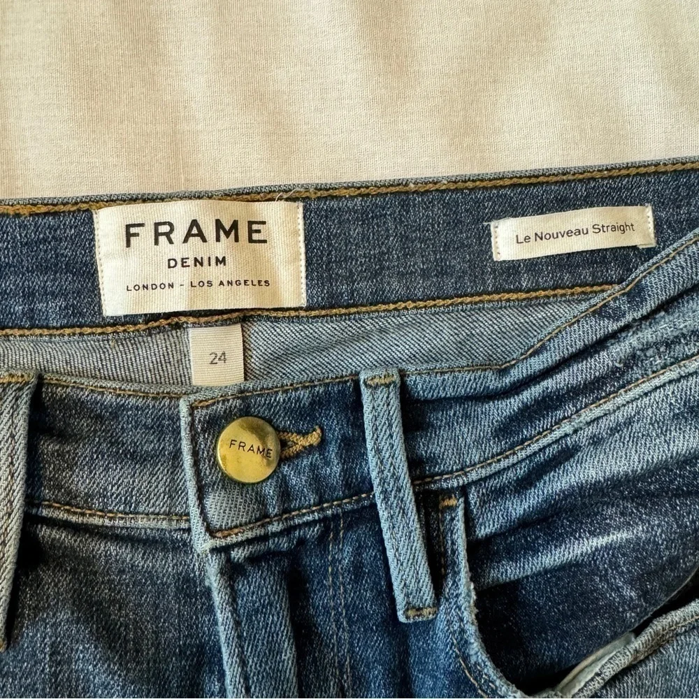 Frame 24 Le Nouveau Straight Jeans w/ Split Hem